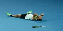 Alcaraz vince a Melbourne ed entra nella storia: pu&ograve; centrare il Grande Slam. Il rimpianto italiano &egrave; Musetti, non Sinner