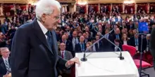 Mattarella e i giochi olimpici: &laquo;Si mettano a tacere le armi&raquo;. Il Capo dello Stato apre la sessione del Cio alla Scala