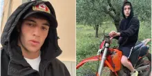 Jeep a noleggio si schianta su un albero, Gianvito Carelli muore a 17 anni. Grave il 19enne alla guida e l'altro passeggero