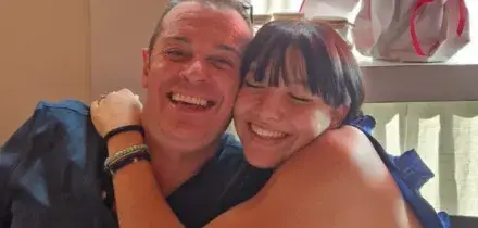 Si getta sotto il treno come la figlia, Paolo aveva 51 anni. Il dramma alle porte di Novara