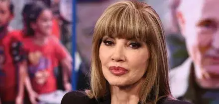 Milly Carlucci riporta in tv Canzonissima: il sabato sera torna leggenda
