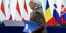 Bce, Lagarde resta o lascia in anticipo? Un dilemma che inquieta l'Europa tra pressioni politiche e mercati