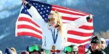 Shiffrin, oro nello slalom dodici anni dopo Sochi: la vittoria che rompe la "maledizione" dell'americana