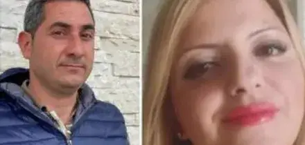 Lucia Salcone morta carbonizzata nell'auto, arrestato il marito Ciro Caliendo. &laquo;Incidente stradale simulato, &egrave; omicidio volontario&raquo;