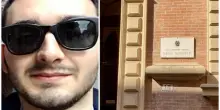 Assunto come bidello al liceo, Francesco diventa prof di Latino e Greco: &laquo;I colleghi non sapevano fossi laureato. A fine anno potrei tornare nei corridoi&raquo;