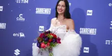 Pagelle look Sanremo, attesa per la top model Irina Shayk e gli altri 15 Big in gara. I voti