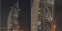 Dubai, in fiamme l'hotel Burj Al Arab: colpito da detriti drone, incendio su facciata esterna