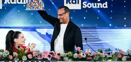 Carlo Conti su Sanremo 2026: &laquo;Sal Da Vinci? Non pensavo vincesse. Il brano pi&ugrave; bello era quello di Fedez e Masini&raquo;