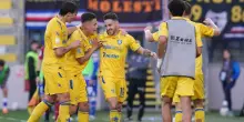 Serie B, Frosinone e Palermo si avvicinano al Monza. Poker del Pescara col Bari
