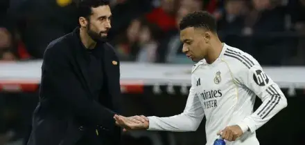 Mbapp&eacute; a Madrid diventa un caso, il problema al ginocchio &egrave; pi&ugrave; grave del previsto: pu&ograve; saltare il Mondiale?