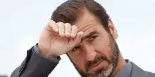 &laquo;Mandiamo i presidenti al fronte&raquo;. L'idea di Cantona per fermare le guerre