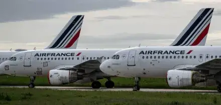 Voli, aumentano i prezzi per il caro-carburante: da Air France a Klm, ecco tutte le nuove tariffe (e da quando entreranno in vigore)