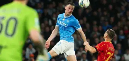 Difesa da incubo, troppi gol incassati dal Napoli: adesso Conte vuole chiudere la porta