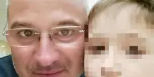Adelio Bocci, il bimbo rapito dalla mamma e portato in Kazakistan: il padre lo rivedr&agrave; dopo 7 anni. &laquo;Vado a prenderlo con il pallone autografato di Leao&raquo;