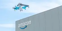 Bezos prepara un fondo da 100 miliardi: rilever&agrave; aziende e le trasformer&agrave; con l?IA