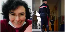Prof accoltellata a scuola, prelevato materiale sospetto dalla casa dello studente: &laquo;Forse &egrave; esplosivo&raquo;