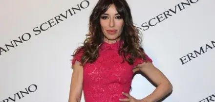 Sabrina Impacciatore compie 58 anni. Le molestie sui set, la maternit&agrave; e le sostanze allucinogene. &laquo;Ho visto Jim Morrison su un galeone di pirati&raquo;