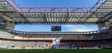 Inchiesta San Siro, nove indagati per turbativa d'asta e rivelazione di segreto d'ufficio. &laquo;Inter e Milan favorite per la vendita&raquo;