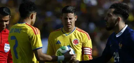 James Rodriguez ricoverato negli Usa per &laquo;grave disidratazione&raquo;: rischia di saltare i Mondiali? Ecco come sta
