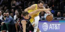 Doncic, infortunio per la stella dei Lakers: si ferma per un problema muscolare, playoff a rischio?