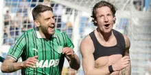 Il Sassuolo batte 2-1 il Cagliari in rimonta con Pinamonti: i sardi precipitano e ora sono a +3 dalla zona retrocessione
