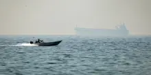 Mini-sottomarini, barchini e droni: gli ayatollah alla guerriglia del mare. Cos&igrave; l'Iran controlla lo Stretto di Hormuz