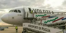 Aeroporto di Brindisi senza carburante per gli aerei: &laquo;Fate rifornimento altrove&raquo;. Limitazioni a Reggio Calabria e Pescara