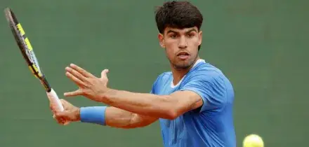 &laquo;Sinner &egrave; incredibile, presto perder&ograve; il numero 1 del ranking&raquo;. La resa di Alcaraz da Montecarlo