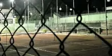 Si accascia mentre gioca a tennis, 15enne muore per arresto cardiaco