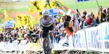 Parigi-Roubaix, l?ultimo tab&ugrave; di Pogacar: deve spodestare Van der Poel, re del pav&eacute;
