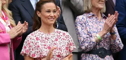 Pippa Middleton, la sorella di Kate in guerra con i vicini: la villa (da 17 milioni e 32 stanze) e le pretese &laquo;da snob&raquo;