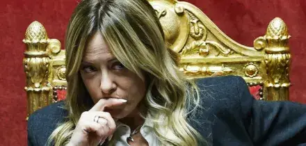 Meloni: &laquo;Sospendere il patto di stabilit&agrave;, l'Ue non si muova troppo tardi. Non abbiamo rinnovato l'accordo di Difesa con Israele&raquo;