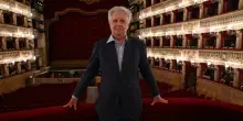 Teatro San Carlo a Napoli, perquisizioni e sequestri della Finanza. Indagine per truffa, falso e peculato: Lissner e Spedaliere sotto accusa