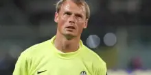Alex Manninger, l'ex portiere della Juventus morto in un incidente: aveva 48 anni. La sua auto travolta da un treno
