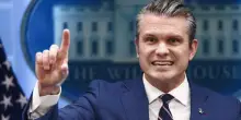 Hegseth prega citando la Bibbia, ma &egrave; la scena di Pulp Fiction. Bufera sul capo del Pentagono
