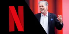 Netflix &egrave; in crisi? Addio a Hastings (dopo 29 anni) e stime sotto le attese: cosa sta succedendo e cosa cambia