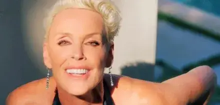 Brigitte Nielsen, i 5 mariti (tra cui Stallone), il figlio Killian, le dipendenze e la maternit&agrave; a 54 anni: &laquo;Mi hanno giudicata, ma ai pap&agrave; 60enni non dicono nulla&raquo;