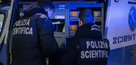 Uomo ucciso a coltellate in strada, 48enne morto a Padova: si indaga per omicidio