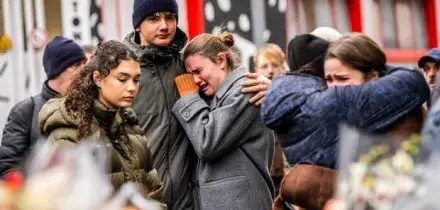 Crans-Montana, i familiari potranno vedere il filmato choc della tragedia. La Svizzera: &laquo;Spese mediche? Si rispettino accordi europei&raquo;