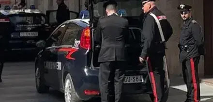 Forte dei Marmi, furto da un milione di euro in una villa. Colpo nella notte, caccia ai malviventi in fuga