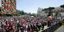 Spari al corteo del 25 aprile, l'Anpi: &laquo;Da tempo deriva estremistica esponenti comunit&agrave; ebraica&raquo;. La replica: Eitan Bondi non &egrave; nostro iscritto