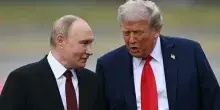 Putin e Trump al telefono 90 minuti. Lo zar: &laquo;Disposto alla tregua il 9 maggio&raquo;. Anche l'Iran al centro del colloquio