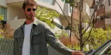 Stefano De Martino, auto rigata dai vandali: sulla portiera incisi dei simboli misteriosi