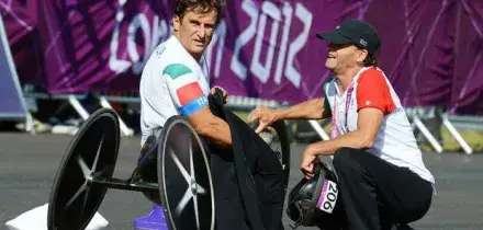 Alex Zanardi e gli incidenti, dal dramma del 2001 (dove perse le gambe) al secondo scontro del 2020