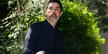Alessandro Gassmann: &laquo;Mia madre era assente, quando &egrave; morta &egrave; stato strano. Mio padre era molto severo. Ho avuto crisi di panico. Mio figlio? Ha le spalle larghe&raquo;