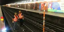 Milano, incidente in metro: macchinista frena bruscamente per evitare un uomo sui binari, diversi feriti, circolazione sospesa