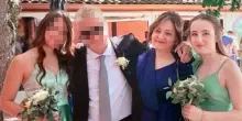 Mamma e figlia morte avvelenate con la ricina: sequestrati telefoni, router e un tablet