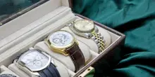 Furti di orologi di lusso in Costa Azzurra, tre arresti nel Napoletano