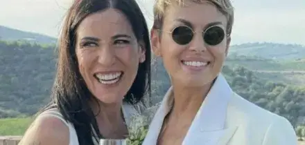 Paola Turci: &laquo;Francesca Pascale? Ci credevo, ma potevo evitare di sposarmi, l'ho fatto per lei. Era un amore tossico&raquo;