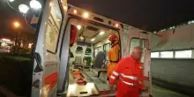 Napoli, ragazzino di 14 anni accoltellato in piazza Municipio: trasportato all'ospedale Pellegrini